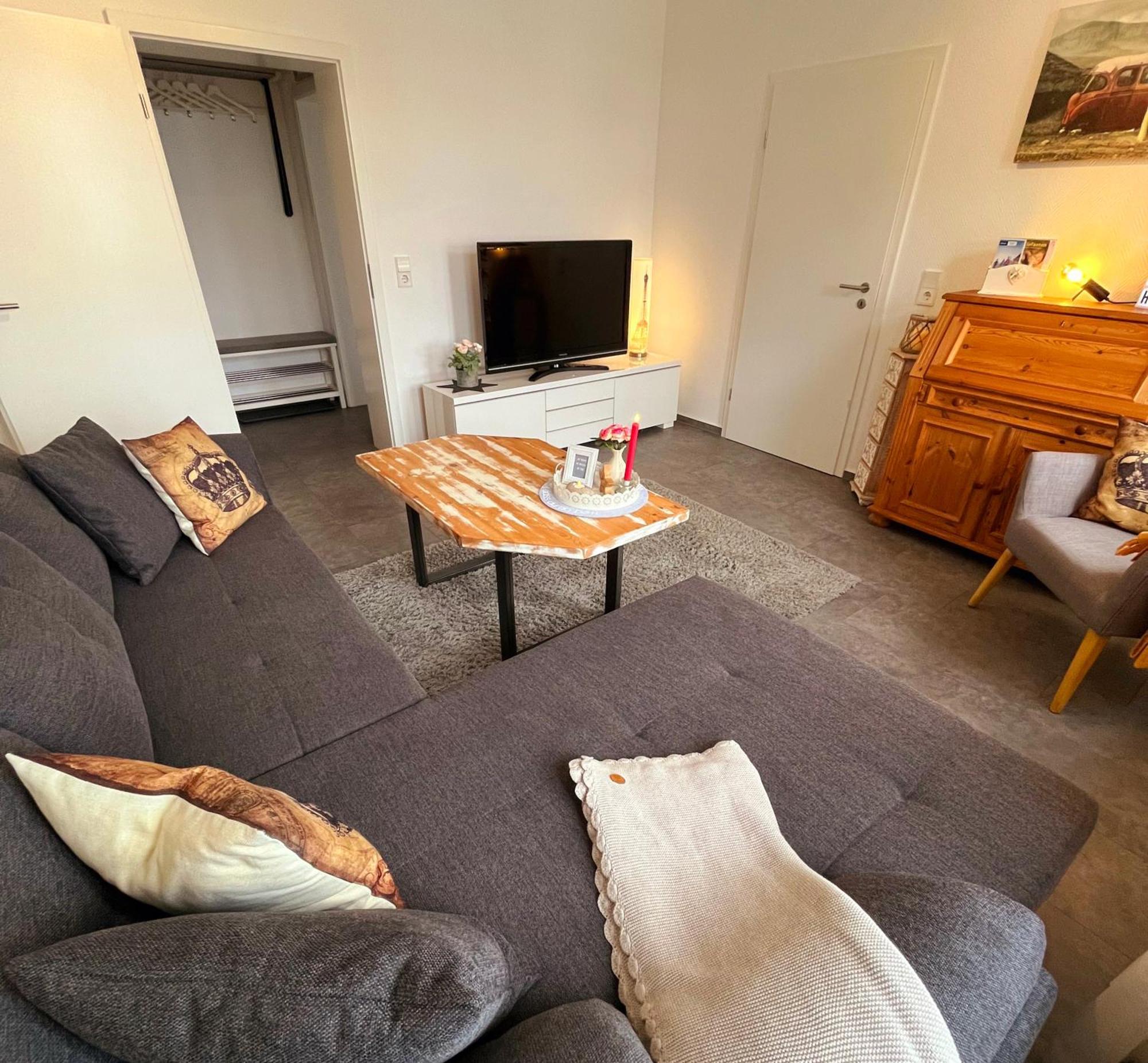 Ferienwohnung Burghasungen Zierenberg ภายนอก รูปภาพ